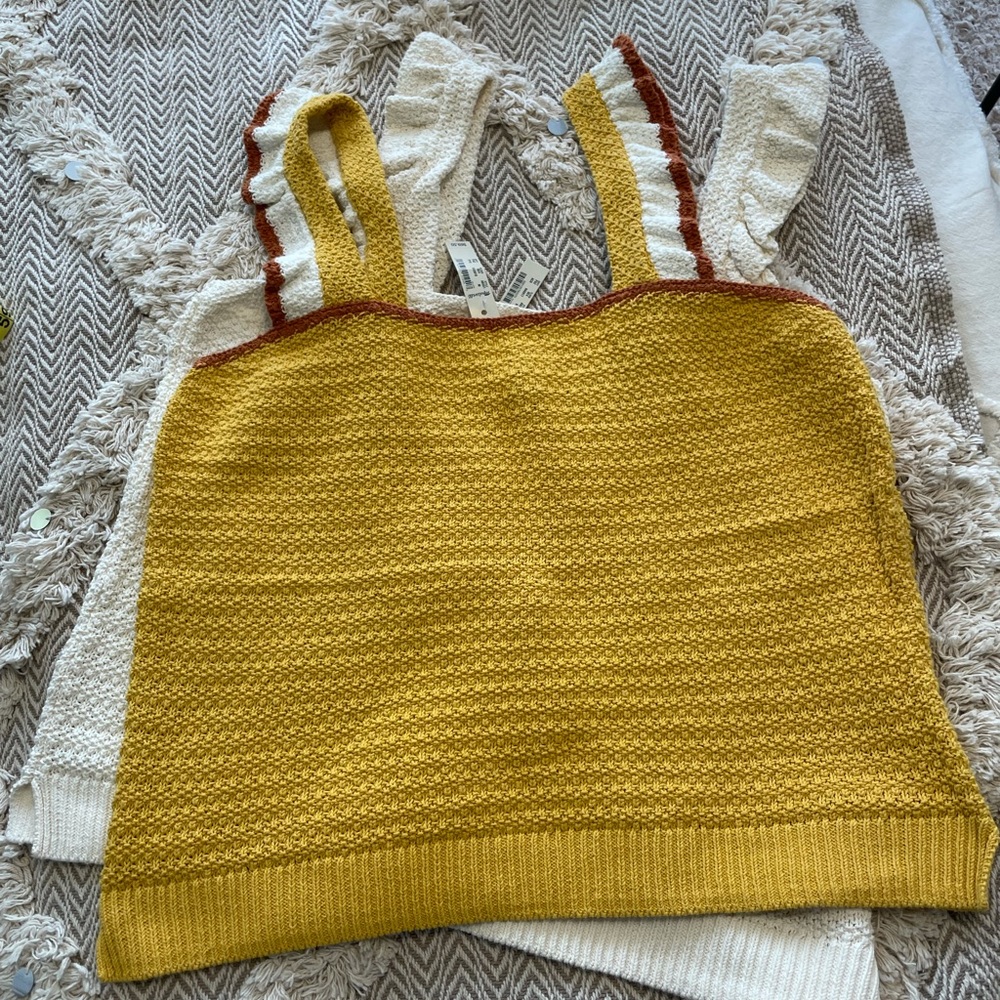 Madewell crocheted ruffle strap sweater tank sz M